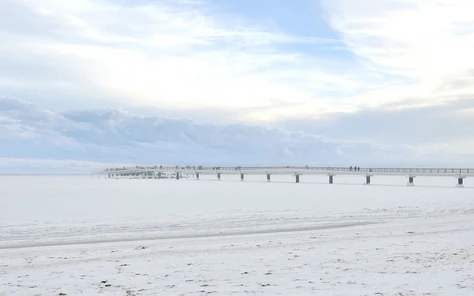 vereiste_Ostsee_Seebruecke_Scharbeutz.JPG