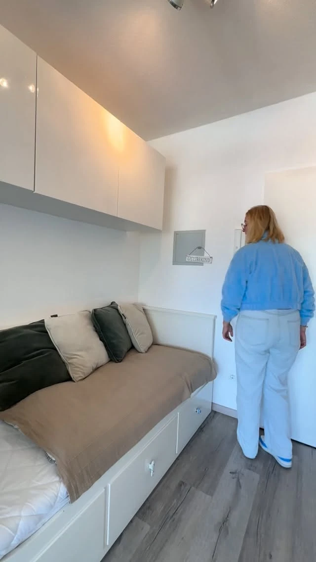 „Wann gehen wir schwimmen?“ – am besten klären wir das schon bei der Urlaubsplanung. 😏🏊‍♀️

In der Ostseegöre in Scharbeutz bekommt der Nachwuchs oder jemand eurer Wahl seine eigene kleine Koje, ihr&hellip;
